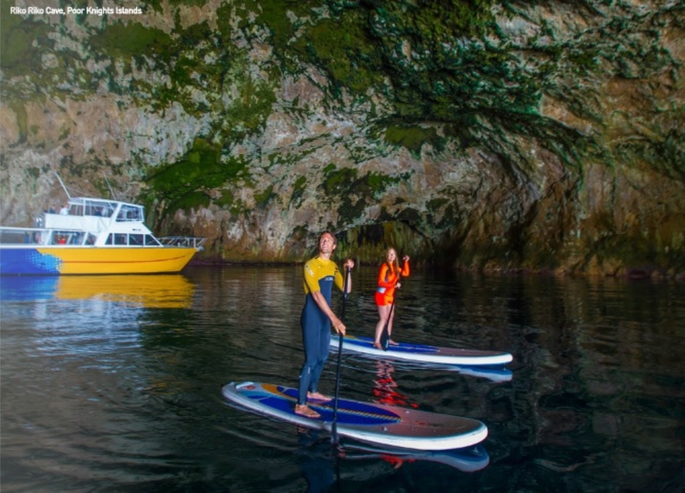 Paddle-Board-in-Rikoriko